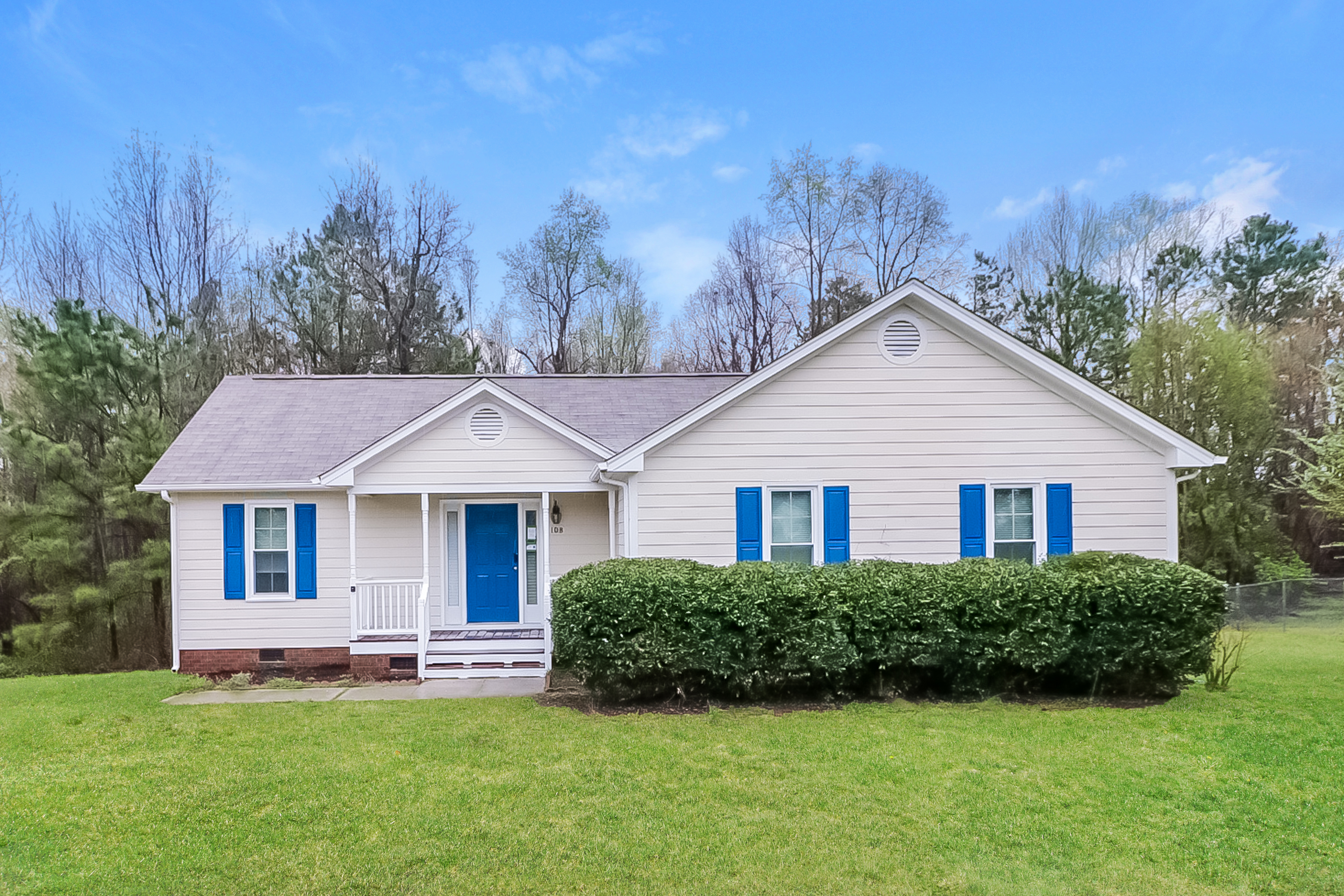108 KAY CIR CLAYTON, NC 27520